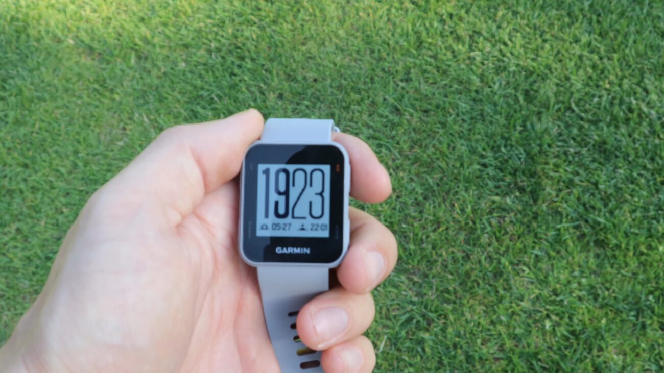 Garmin S10 golf watch