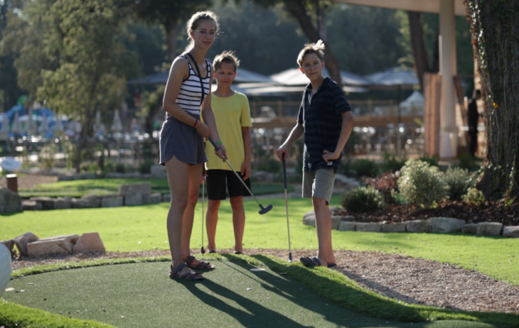 playing golf for Socializing