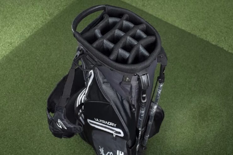 golf bag that protects and secures clubs